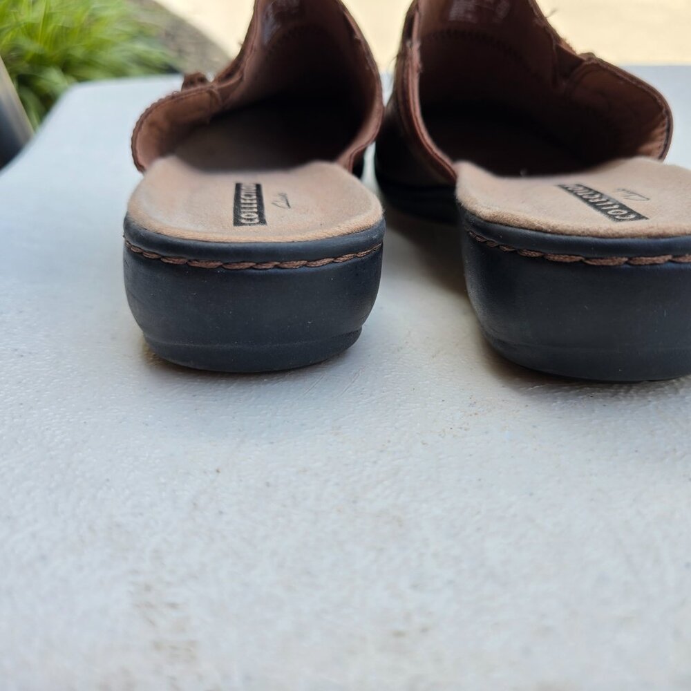 Clarks Collection 8.5 Patty Nell Chestnut Brown Leather Slip On Mules GUC Rubber - Picture 8 of 16